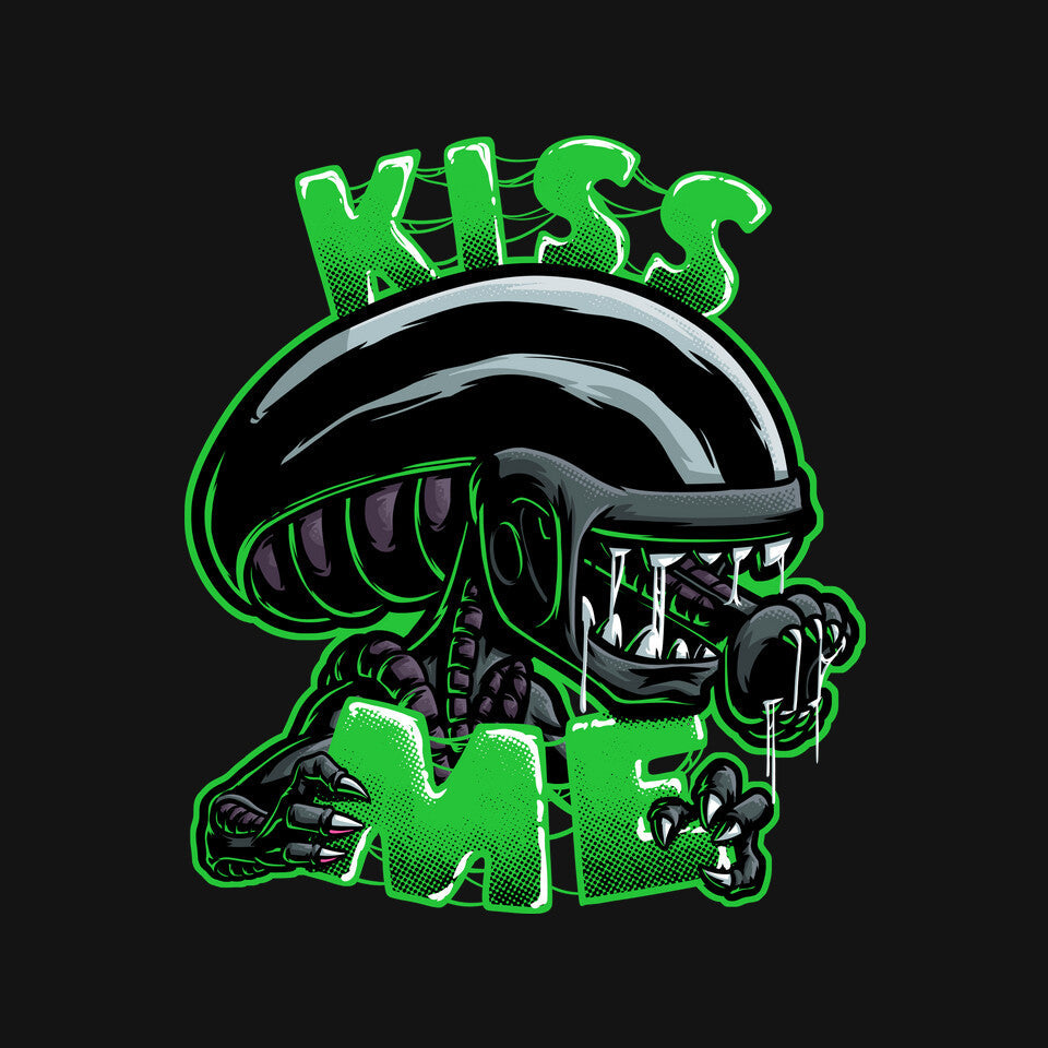 Alien Kiss Me