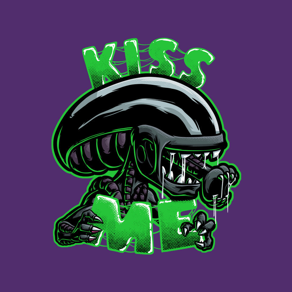 Alien Kiss Me