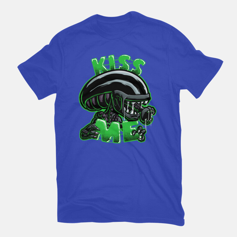 Alien Kiss Me