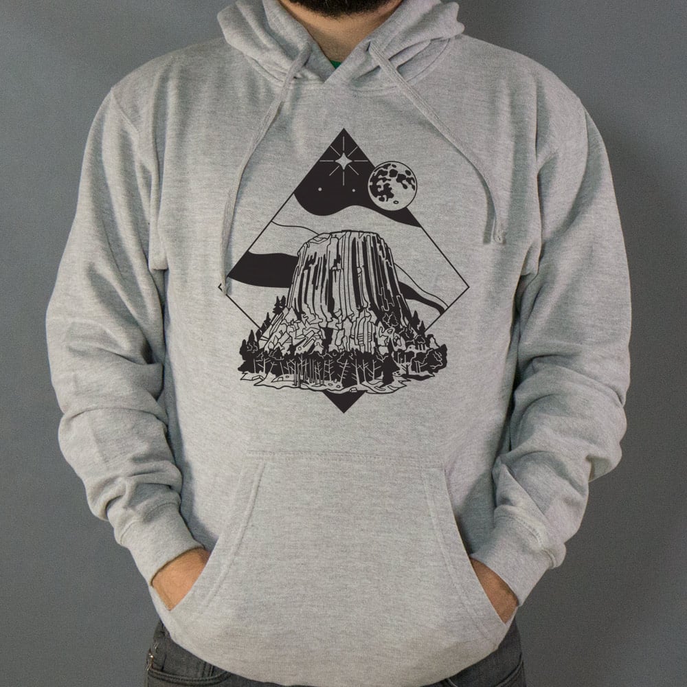 Devil's Tower Retro Graphic